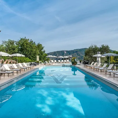 Hotel Vis à Vis-2